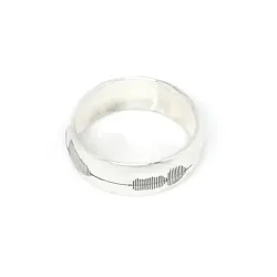 6mm silver ring with sound waveform engraving
