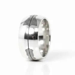 Sterling silver ring 9mm with engraved soundwave