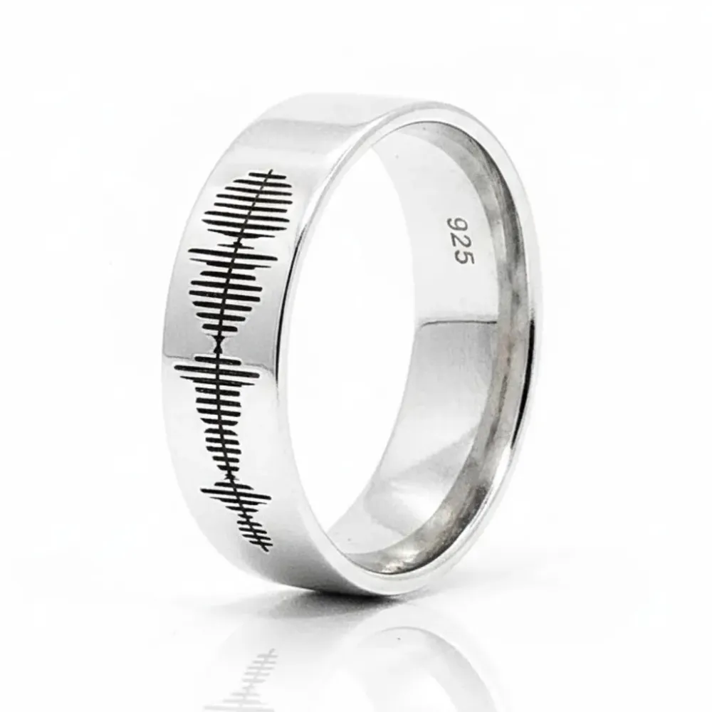5mm silver ring with sound waveform engraving