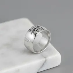 Silver 9mm curved ring with engraving of a children's painting