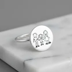 Silver ring with engraving of a children's painting