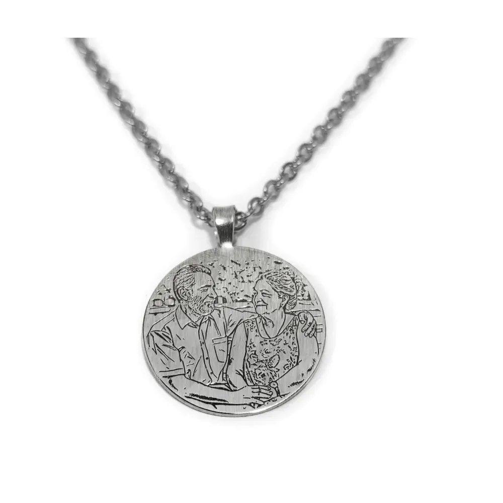 Nickel silver disc pendant with photo engraving, stainless steel chain + date on the back
