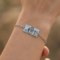 Bracelet with engraved photo on nickel siver tag, stainless steel chain