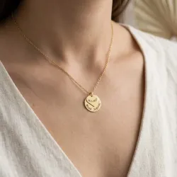Κολιέ με επιχρυσωμένο ασημένιο δισκάκι - καρδούλα με ημερομηνία ή ονόματα