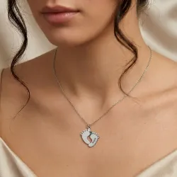 Silver platinum plated feet necklace with name-date and swarovski