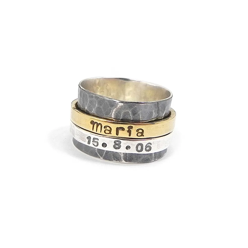 Spinner ring with monograms