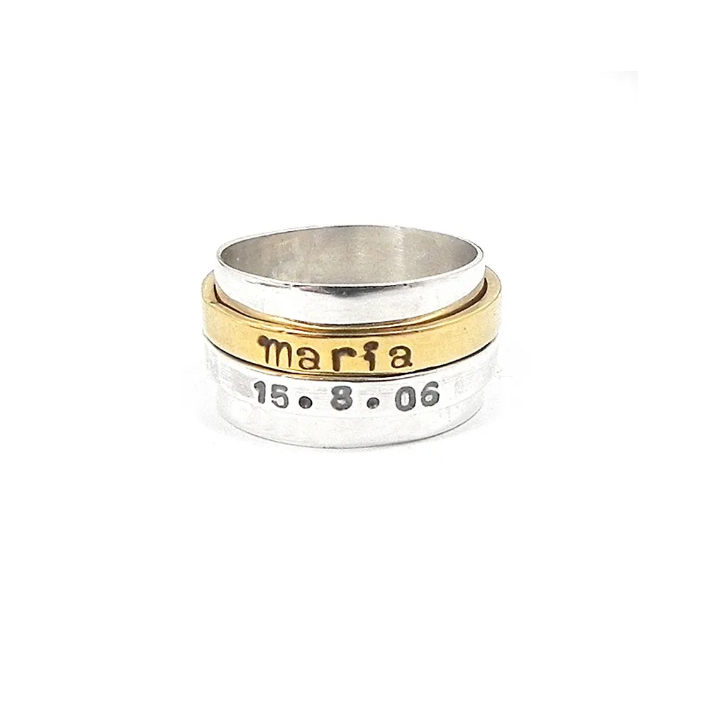 Spinner ring with name and date Spinner ring with name and date