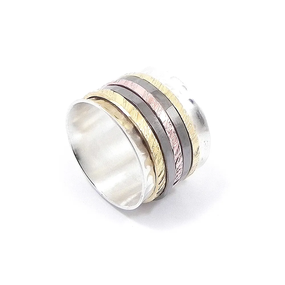 Silver ring with 5 spinners