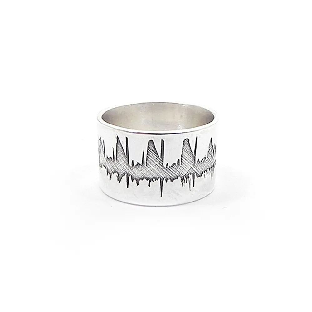 Personal soundwave ring, personalized waveform ring Personal soundwave ring, personalized waveform ring