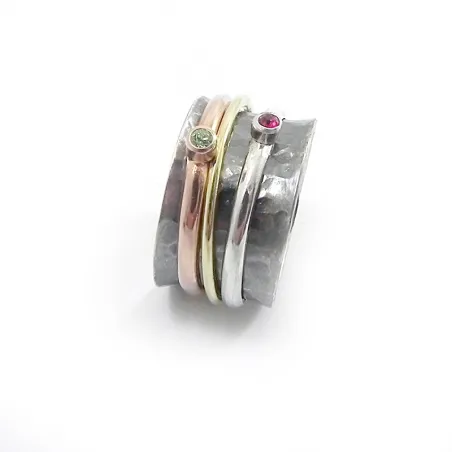 Silver ring 10mm with 3 swarovski spinners