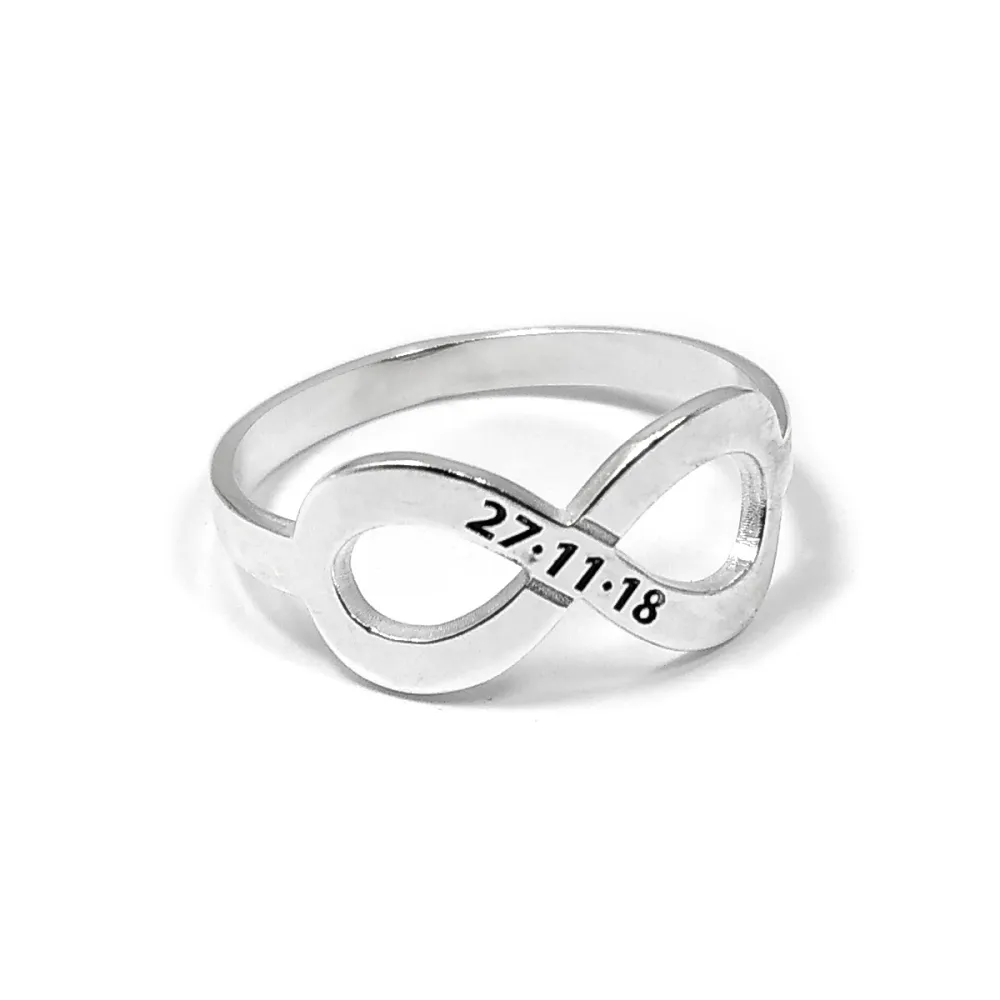Silver infinity ring with your personal date Silver infinity ring with your personal date