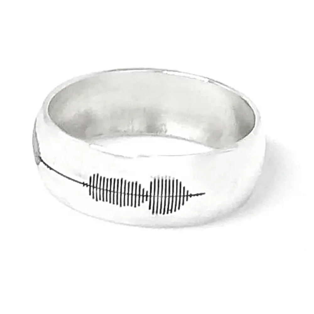 Sterling silver ring 6mm with engraved soundwave + QRcode printed on a card Sterling silver ring 6mm with engraved soundwave + QRcode printed on a card
