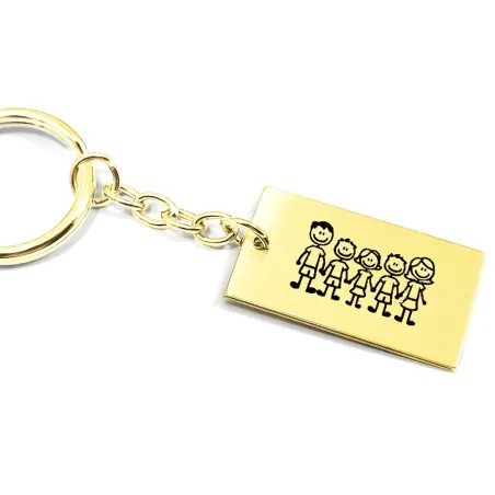 Keychain with your family engraved on a brass plate