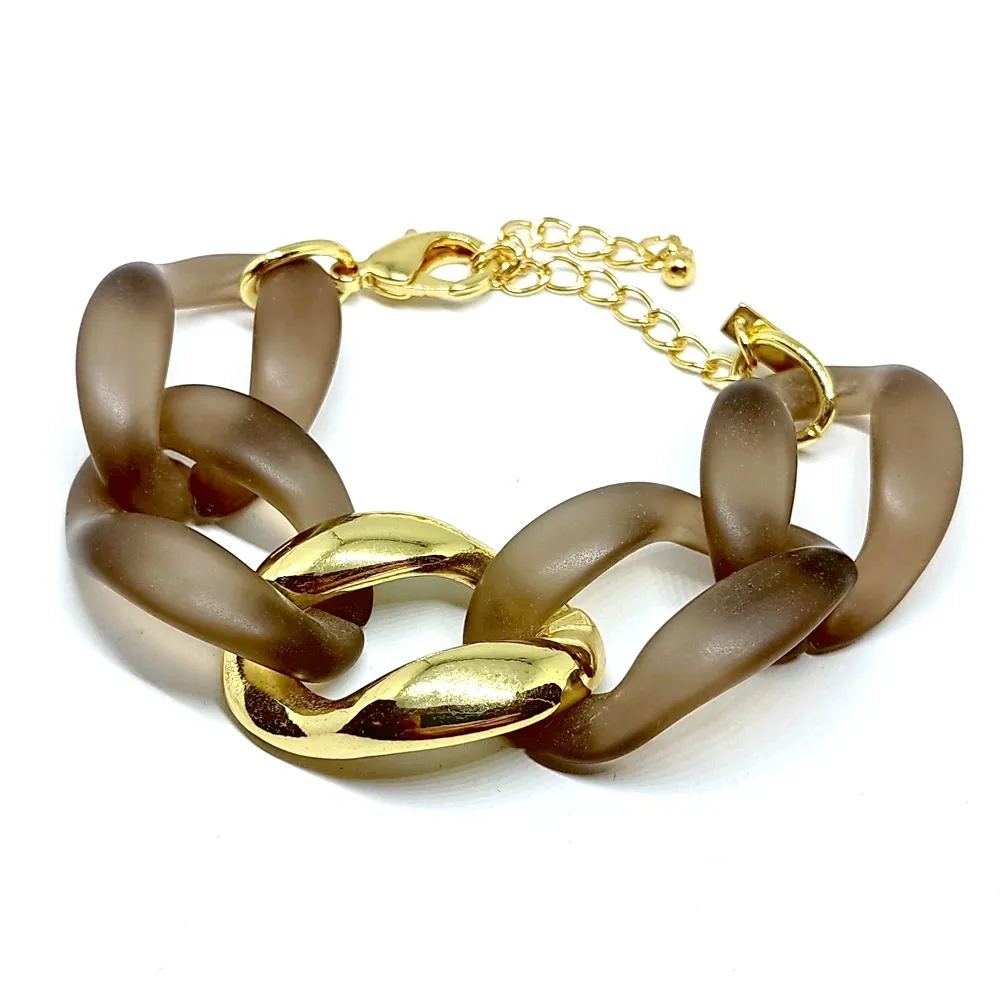 Resin and Brass bracelet gold plated Resin and Brass bracelet gold plated
