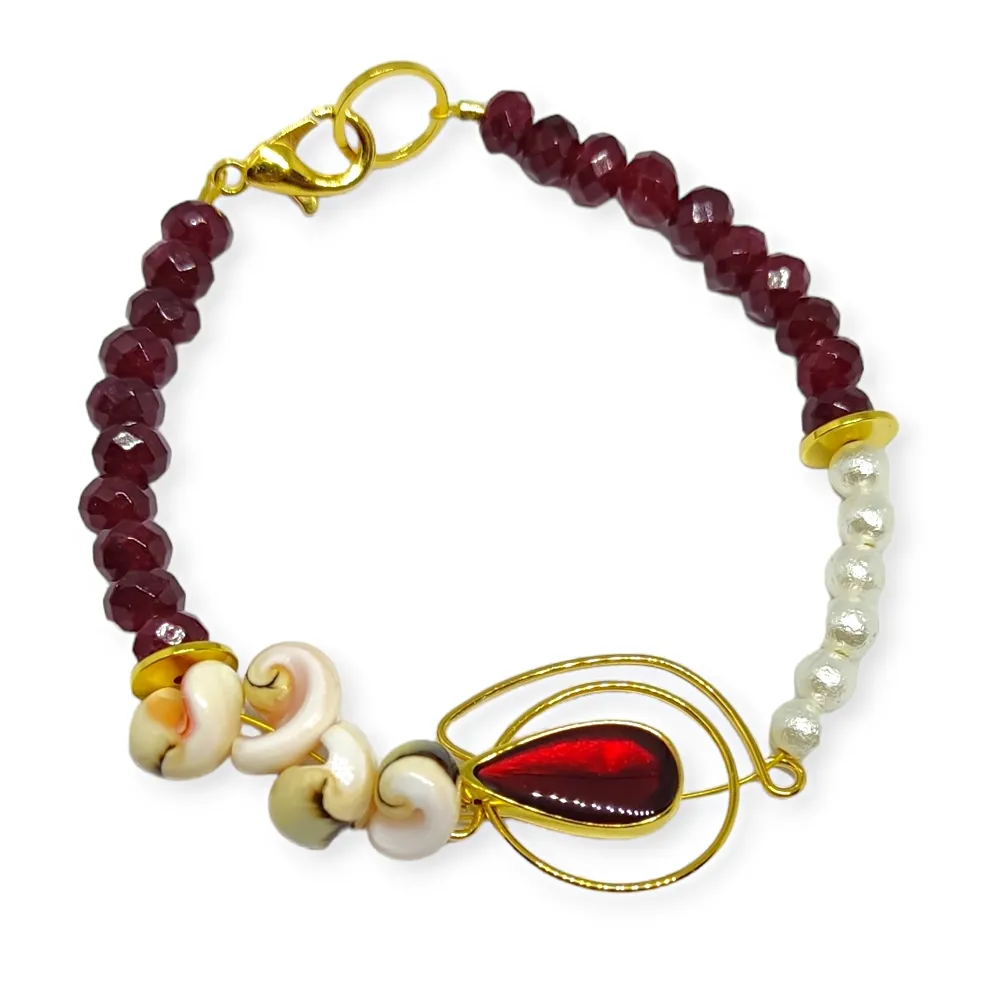 Βραχιόλι με χάντρες και ορείχαλκο επιχρυσωμένο