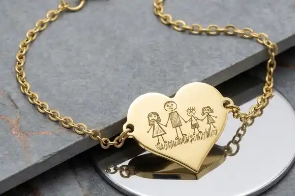 Bracelets with kids drawings