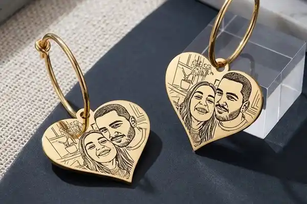 Σκουλαρίκια με χάραξη φωτογραφίας